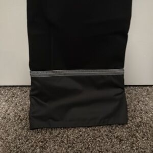 Lululemon Athletica Midnight Black Leggings with Zipper Accents